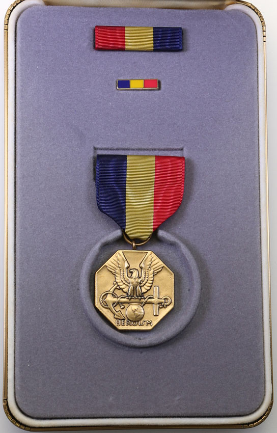 USA. Medal Marynarki i Piechoty Morskiej (US Order Navy and Marine Corps Medal)